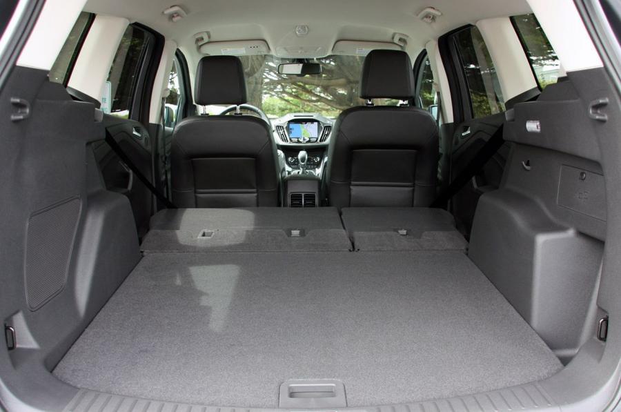  Ford Escape 2013 года  (фото 54 из 222)
